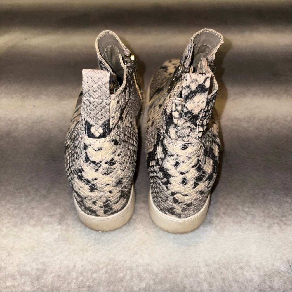 Steve Madden Wedgie Snake Python Print Platform A… - image 3